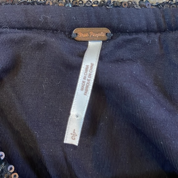 Free people, large, black sequin, mini skirt - Picture 3 of 5